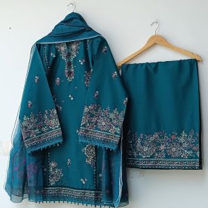 Sequence Embroidery Three Piece – Exclusive Collection